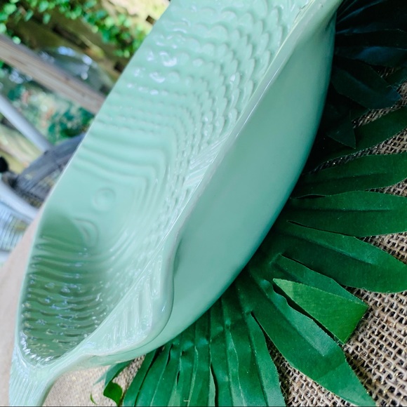 DELTIS GREEN FISH PLATER - Picture 3 of 6